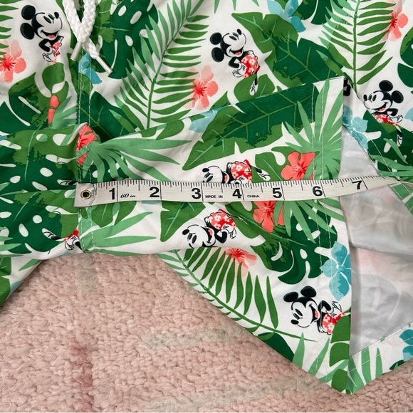 Disney Tropical Mickey Mouse Green Men's Swim Trunks Size XXL Cruise Resort - Picture 6 of 8